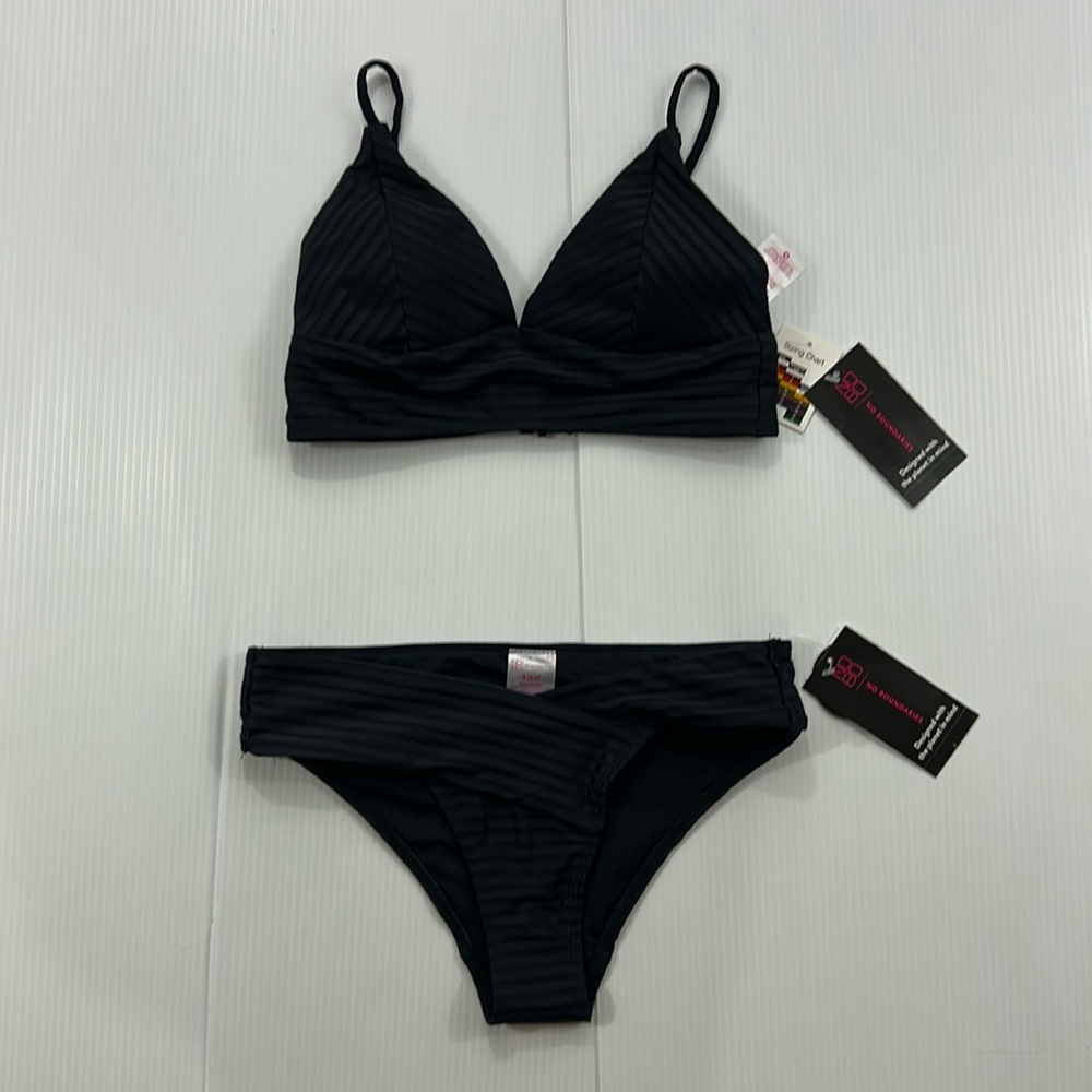 J38. NWT No Boundaries Black Bikini (S 3-5)‎